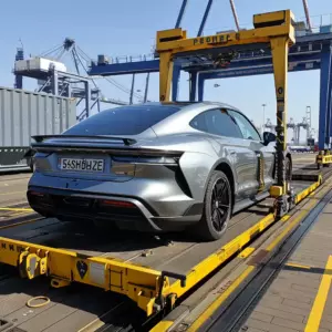 Украденные в Европе авто маскируют под немецки